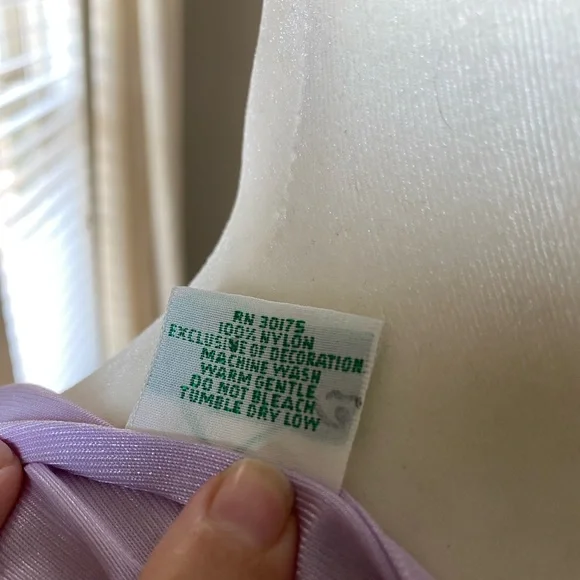 Vintage Lilac Night Cape - Picture 5 of 5